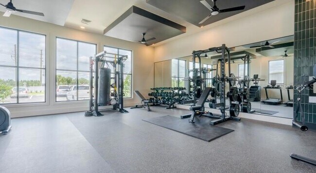 Building Photo - 18772 Grand Live Oak Blvd