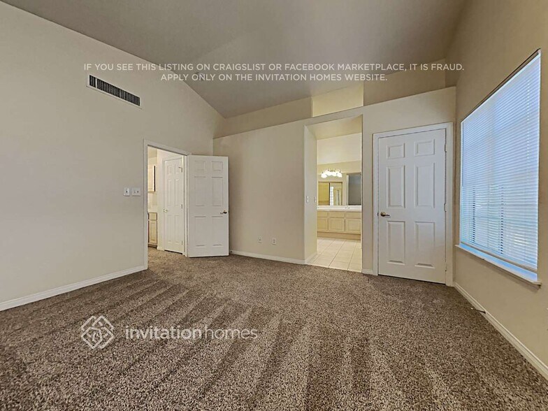 Building Photo - 7720 Fall Cliff Rd