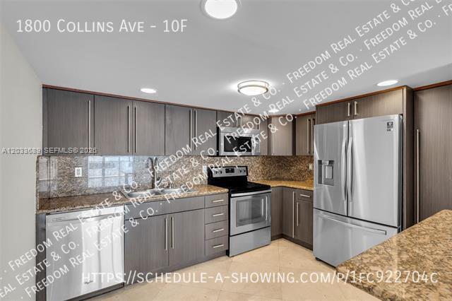 Building Photo - 1800 Collins Ave