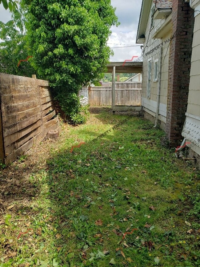 Building Photo - STATUS: AVAILABLE  | R191B | $1795