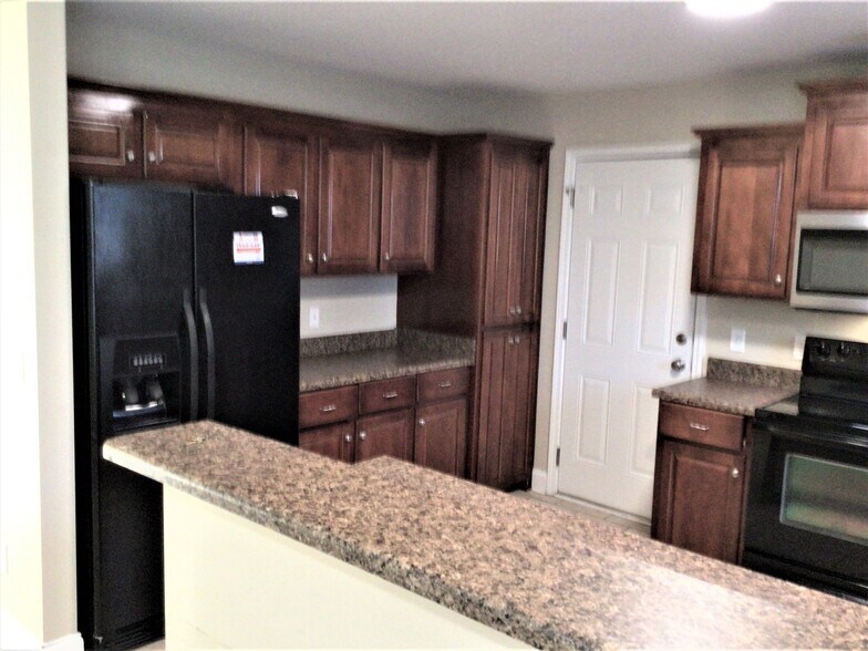 Building Photo - 133 Ohara Dr