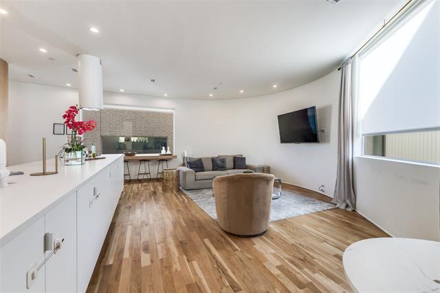 Building Photo - 308 Blackland Ct