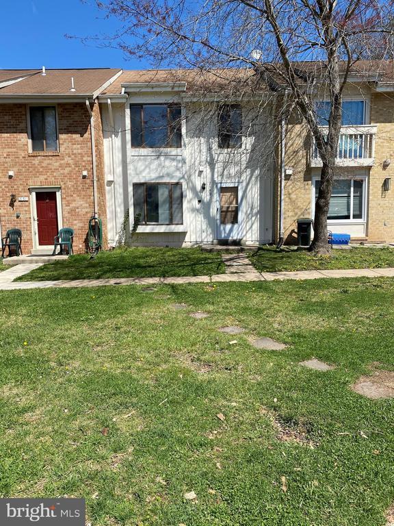 Building Photo - 2149 Oram Pl