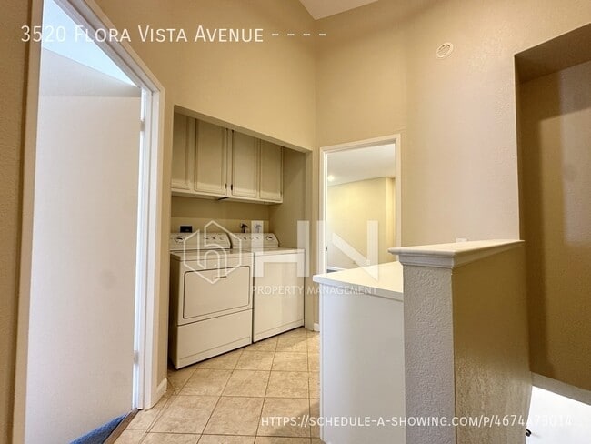 Building Photo - 3520 Flora Vista Ave