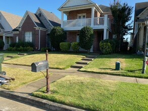Building Photo - 8581 Griffin Park Dr