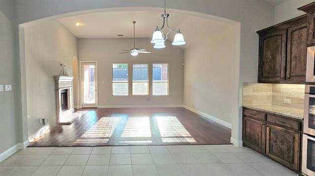 Building Photo - 1021 Pampa Dr