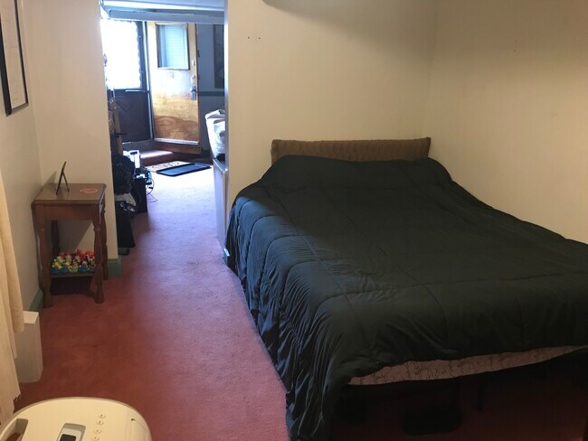 Building Photo - 29 Cameron Ave