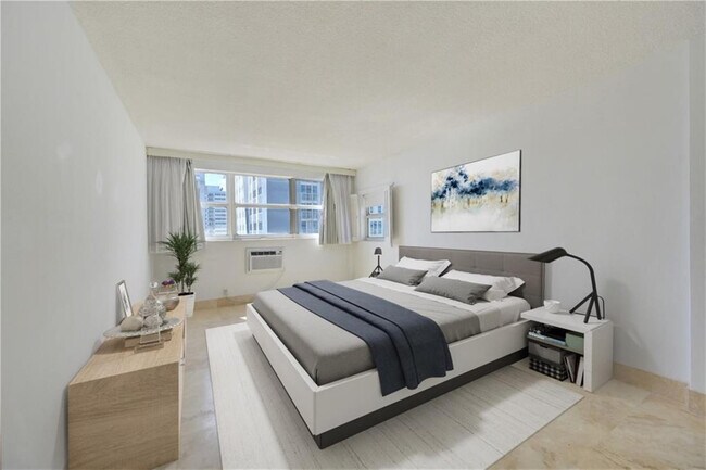 Building Photo - 345 N Fort Lauderdale Beach Blvd