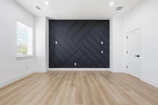 Building Photo - 324 N Patton Ave