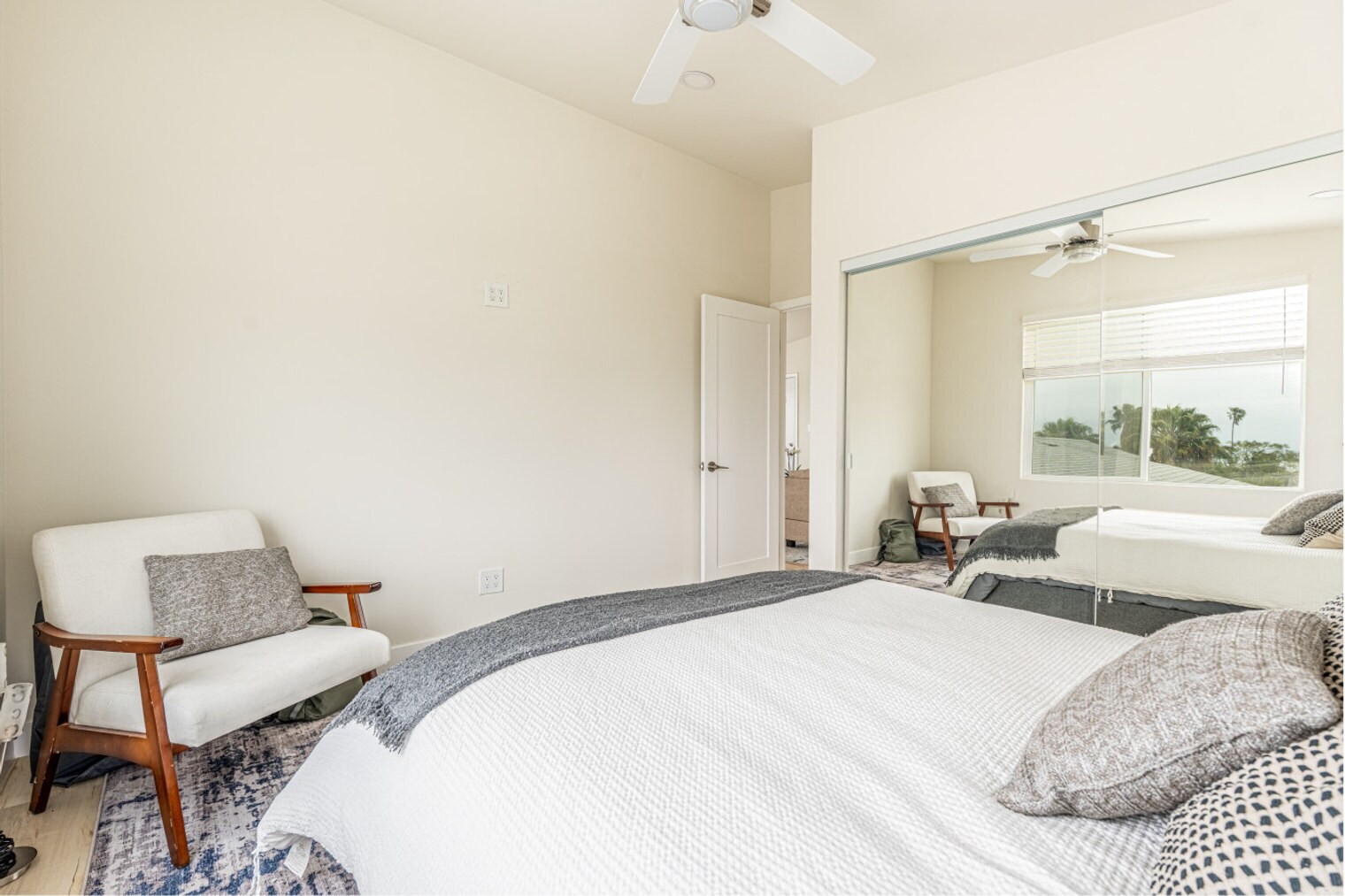 Building Photo - 5021 Foothill Blvd