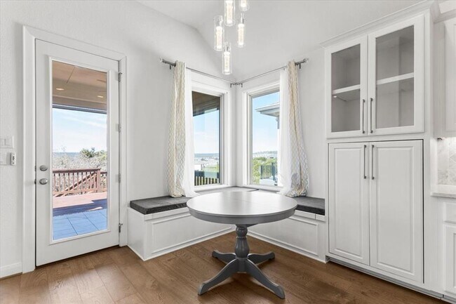 Building Photo - 2613 Milan Meadows Dr