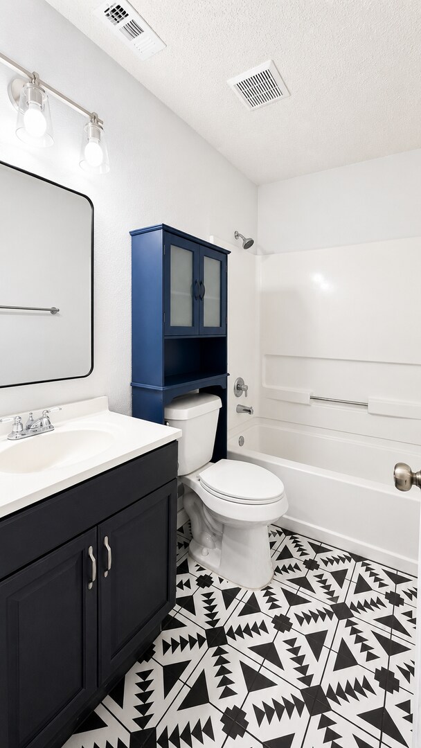 Building Photo - 13354 Greenstone