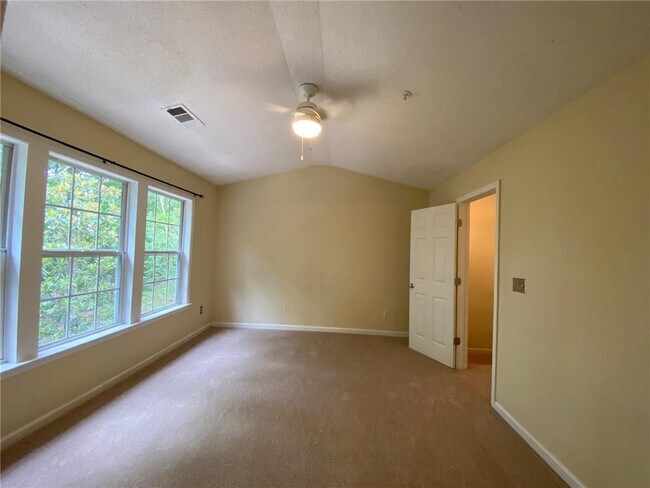 Building Photo - 1285 Kilmington Ct