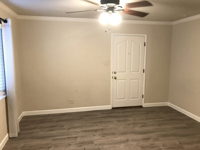 studio layout (laminate flooring) - N. San Pedro Apartments