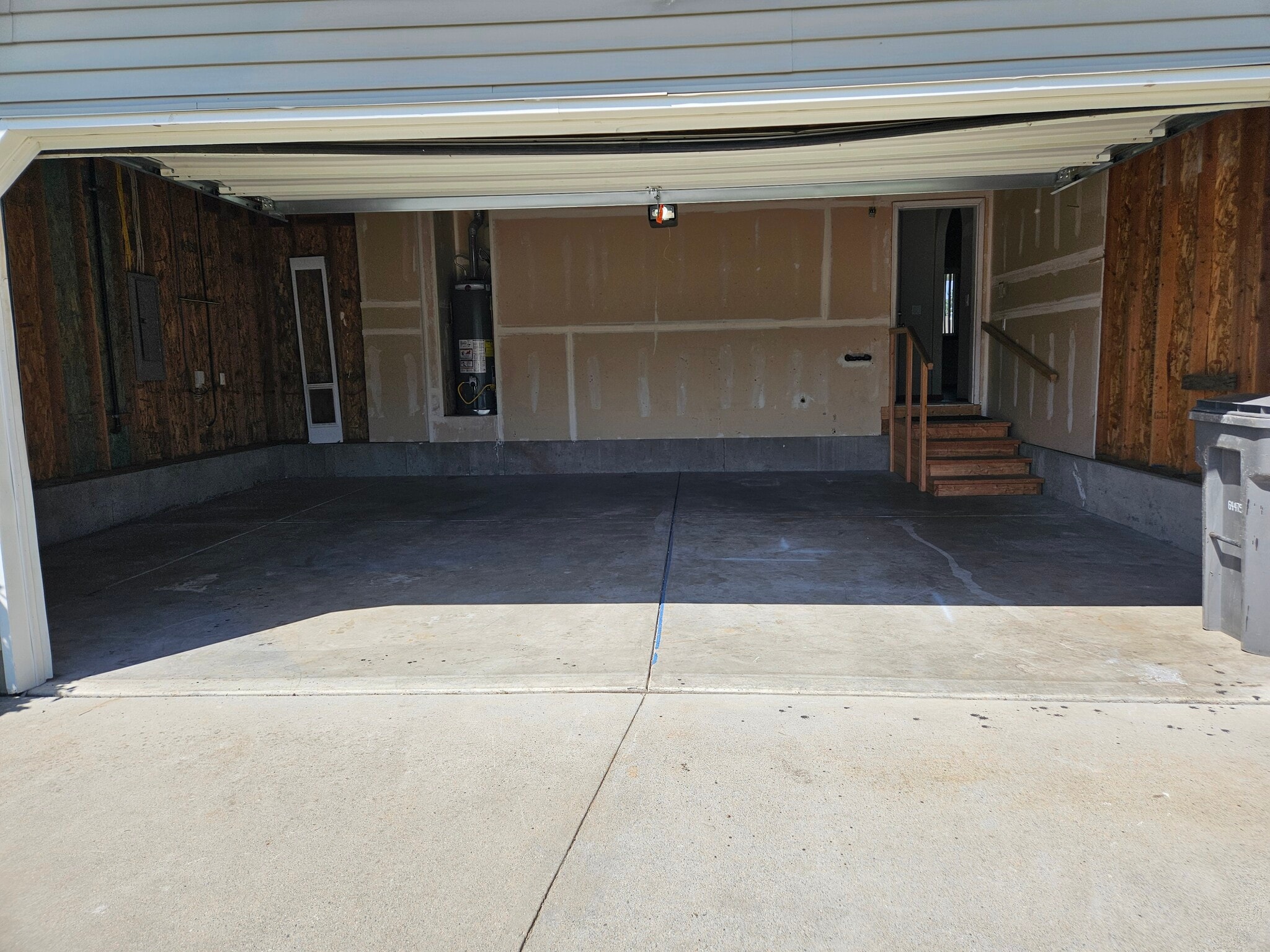 inside of gargage - 2943 W Blueberry Cir