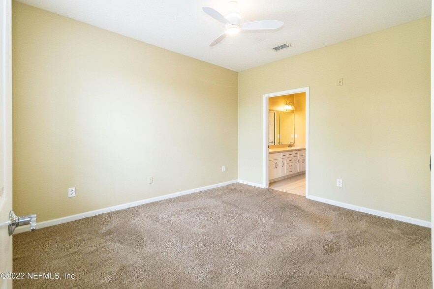 Building Photo - 11251 Campfield Dr