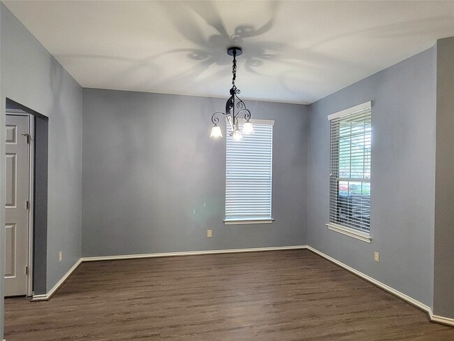 Building Photo - 7307 Fall Springs Ln