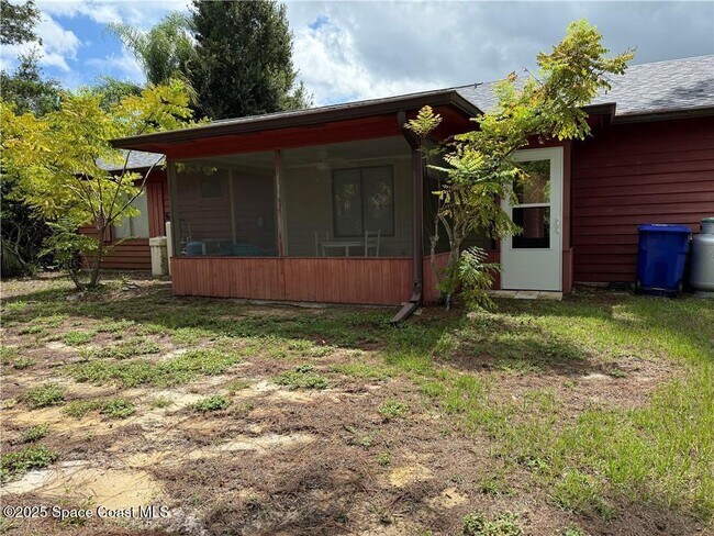 Building Photo - 608 Stevenson Ave