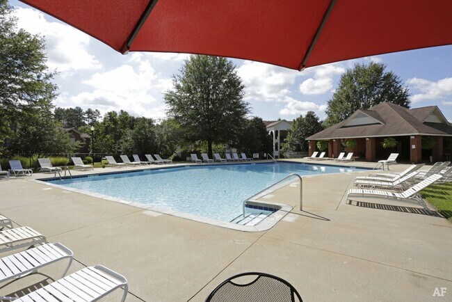 Building Photo - Wexford Condominiums - 3BR/2BA - $1550/Mo