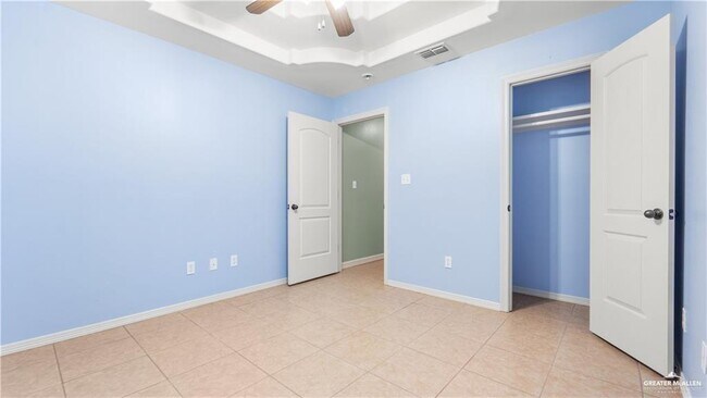 Building Photo - 25 Quail Dr