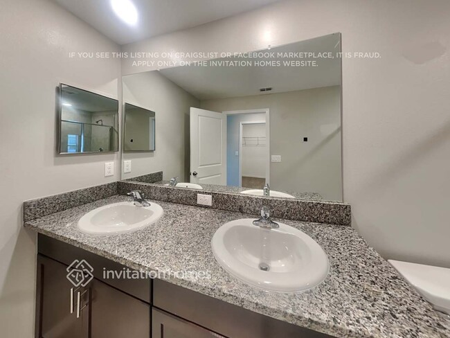 Building Photo - 8460 Houndstooth Enclave Dr