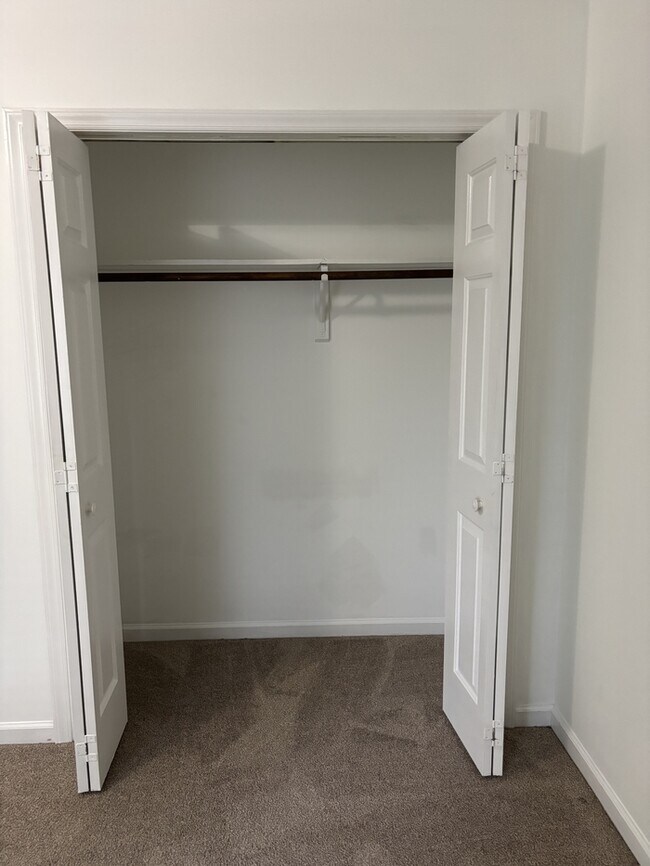 Building Photo - 207 S Lincoln St