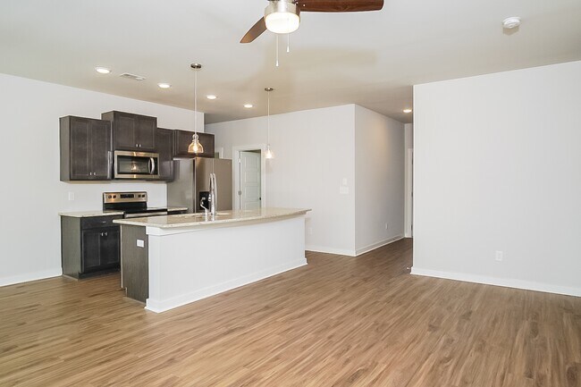 Building Photo - 26218 Beech Grv Ln NW