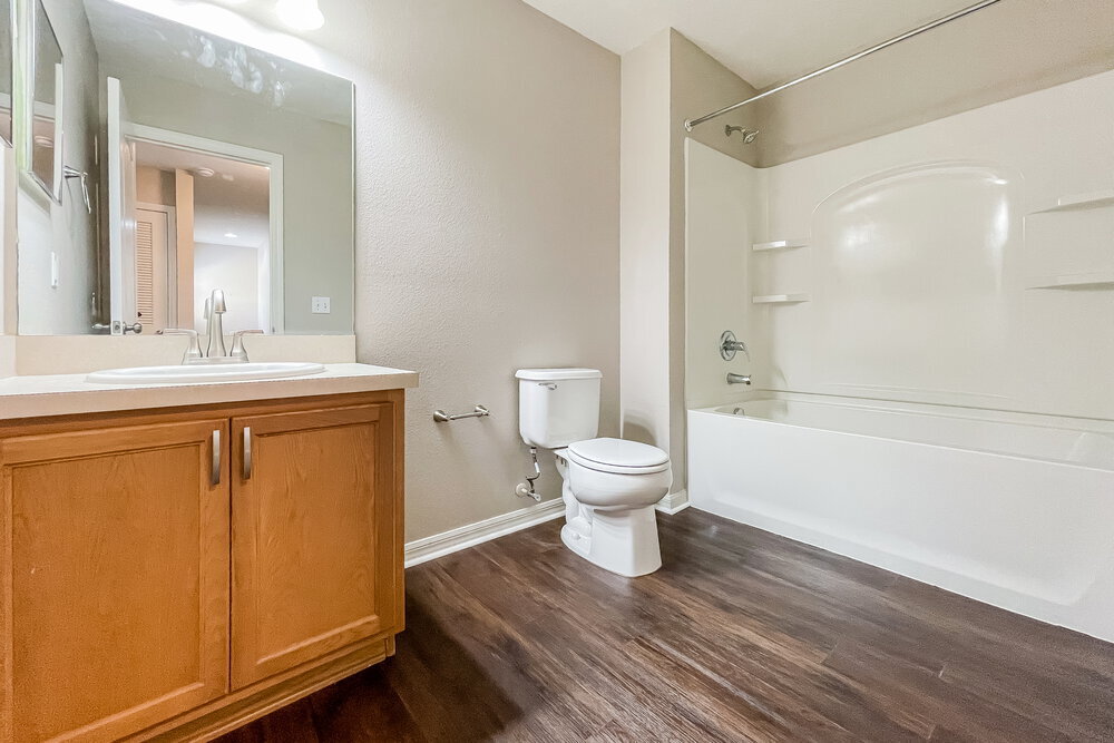 Building Photo - 19412 Timberbluff Dr