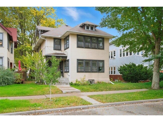 Primary Photo - 3237 Lyndale Ave S