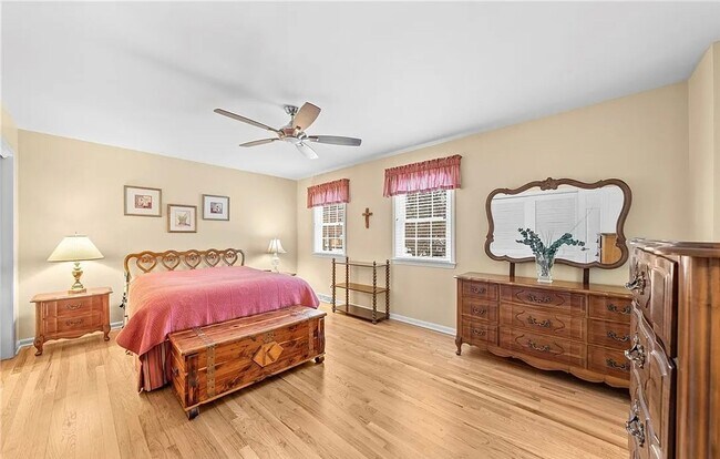 Building Photo - 118 Clairhaven Dr