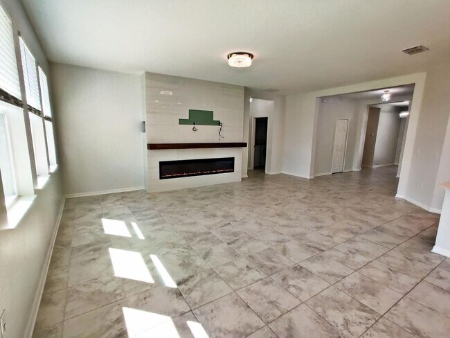 Building Photo - 3649 Vega Creek Dr