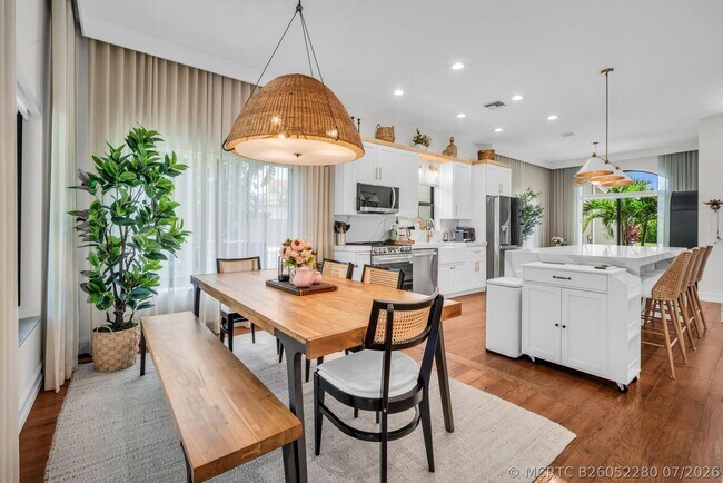 Building Photo - 10852 La Salinas Cir