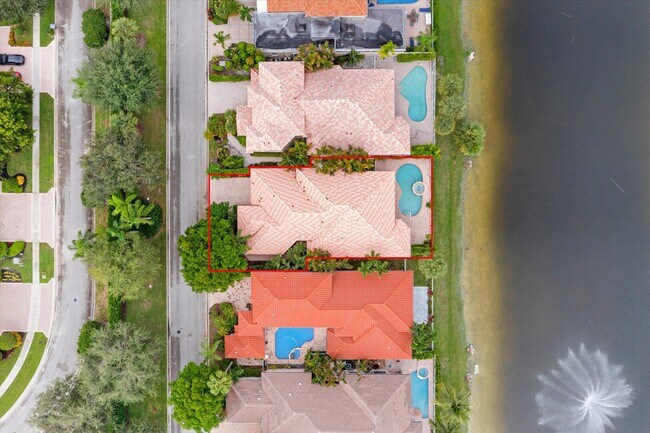 Building Photo - 7081 Mallorca Crescent