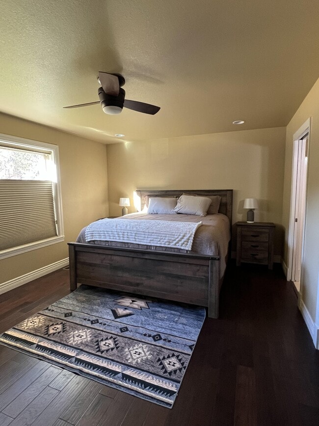 Building Photo - 4782 Hot Spgs Rd