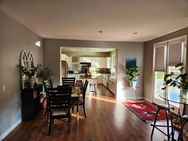 Building Photo - 1052 Crows Nest Ct