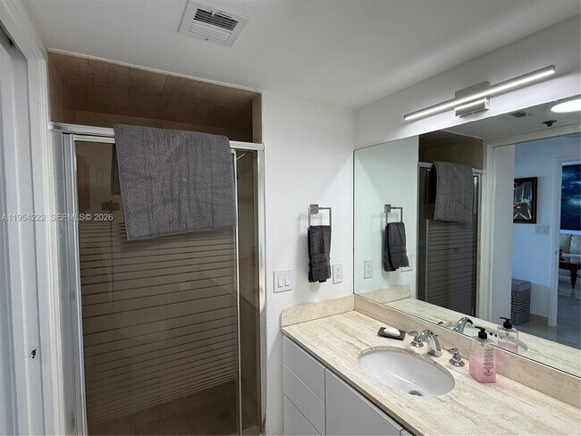 Building Photo - 201 Crandon Blvd