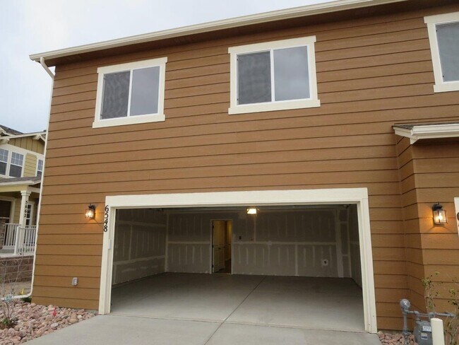 Building Photo - 6548 Pennywhistle Point