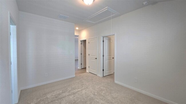Building Photo - 122 Holmby Dr