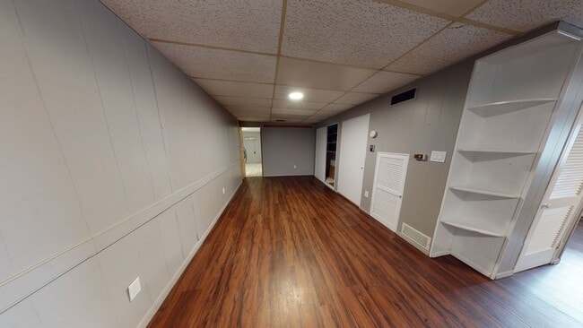 Building Photo - Charming 3-Bedroom, 2-Bath Single-Family H...