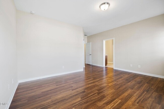 Building Photo - 6806 Shane Dr