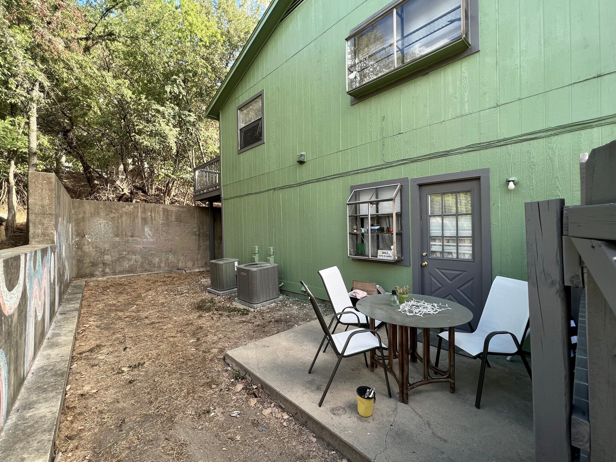 Building Photo - 801 Bracewood Cir