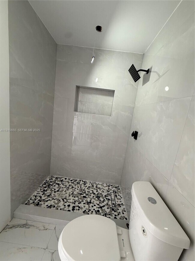 Building Photo - 9824 SW 26th Terrace