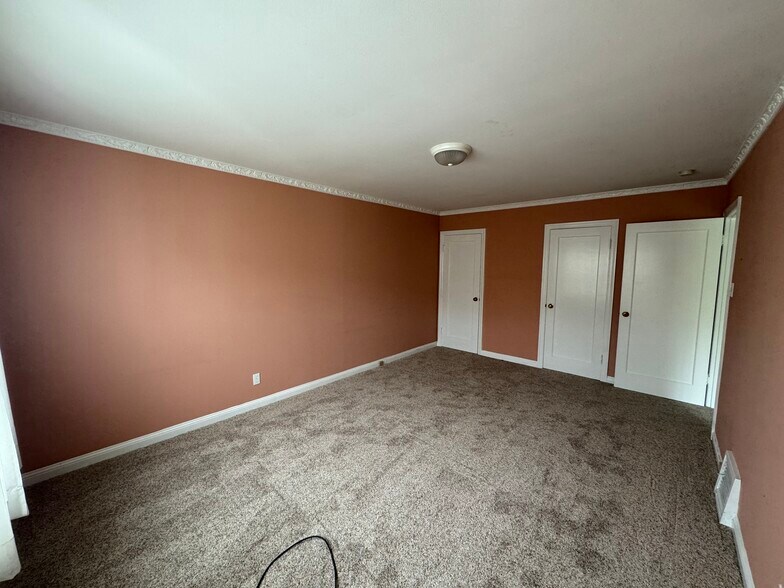 Building Photo - 3768 Cesar Chavez