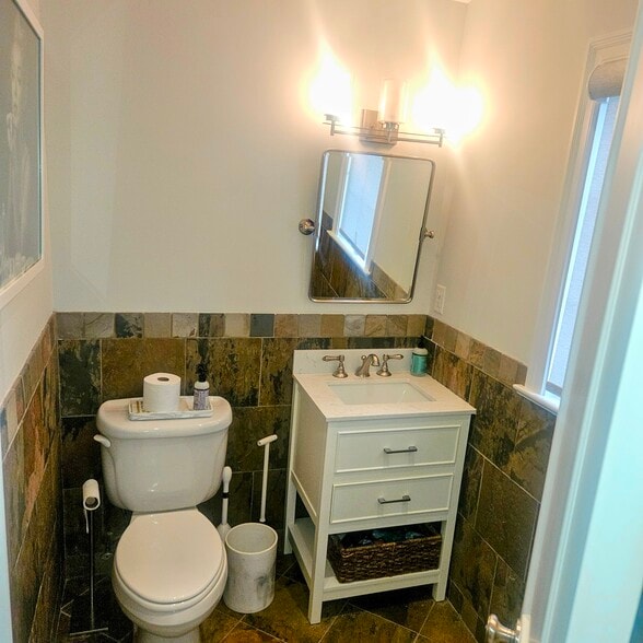 Building Photo - 10 Foxwood Ln