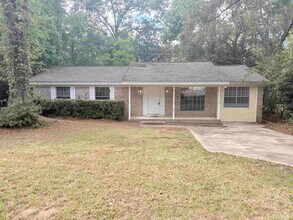 Building Photo - 1840 Devra Dr