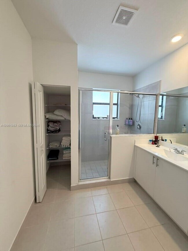 Building Photo - 23071 SW 131st Ave