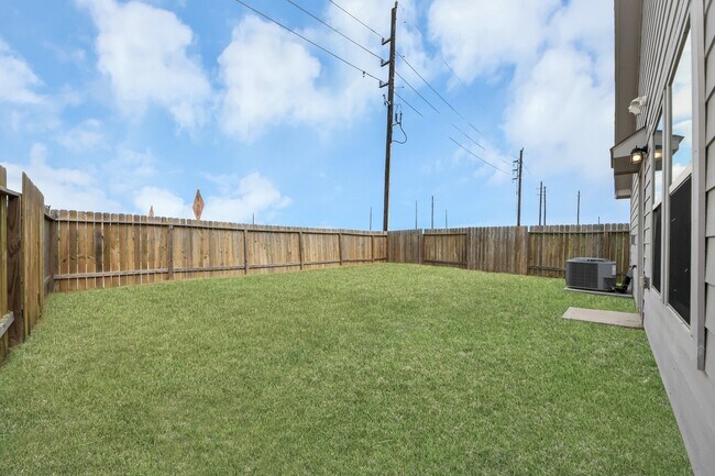 Building Photo - 7971 Tuscan Cypress Dr