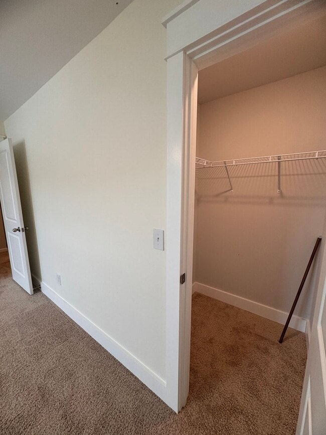 Building Photo - Beautiful 4BR 2.5BA Home in Trinity