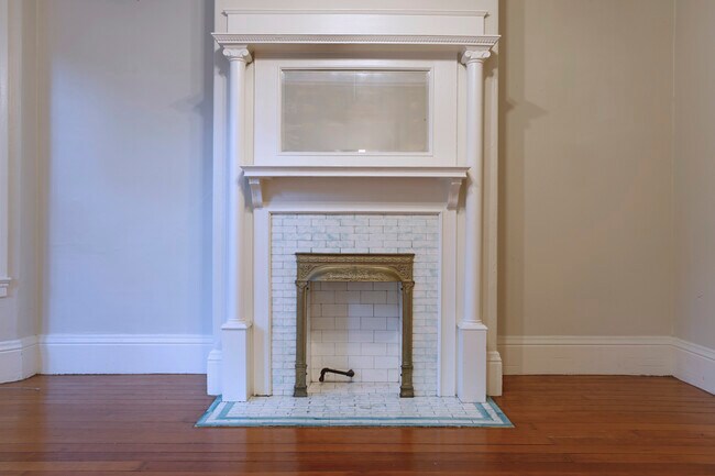 Building Photo - 84a Sanchez St