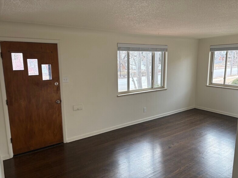 Building Photo - 2611 S Logan St